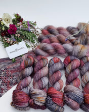 Load image into Gallery viewer, September Dawn Misty Mohair