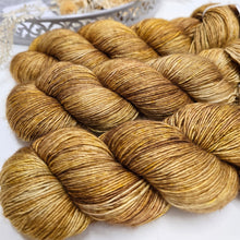 Load image into Gallery viewer, Tiger Eye Lustre