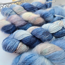 Load image into Gallery viewer, Petrichor Lustre