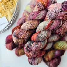 Load image into Gallery viewer, Intangible Lustre