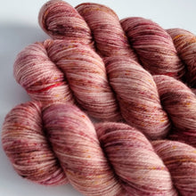 Load image into Gallery viewer, Dazzle Plush DK