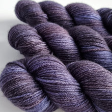 Load image into Gallery viewer, Ink Plush DK