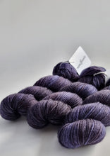 Load image into Gallery viewer, Ink Plush DK