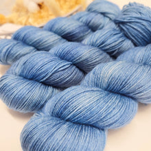 Load image into Gallery viewer, Spring Tide Plush Fingering