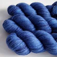 Load image into Gallery viewer, True Plush DK