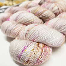 Load image into Gallery viewer, Everything Nice Plush Fingering