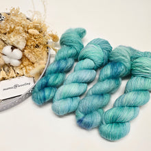 Load image into Gallery viewer, Mermaid's Kiss Misty Mohair