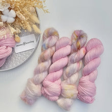 Load image into Gallery viewer, Flirt Misty Mohair