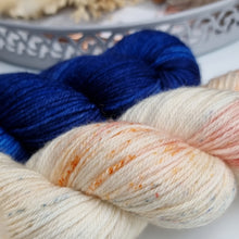 Load image into Gallery viewer, Joy Plush DK