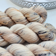 Load image into Gallery viewer, Hygge Plush Fingering