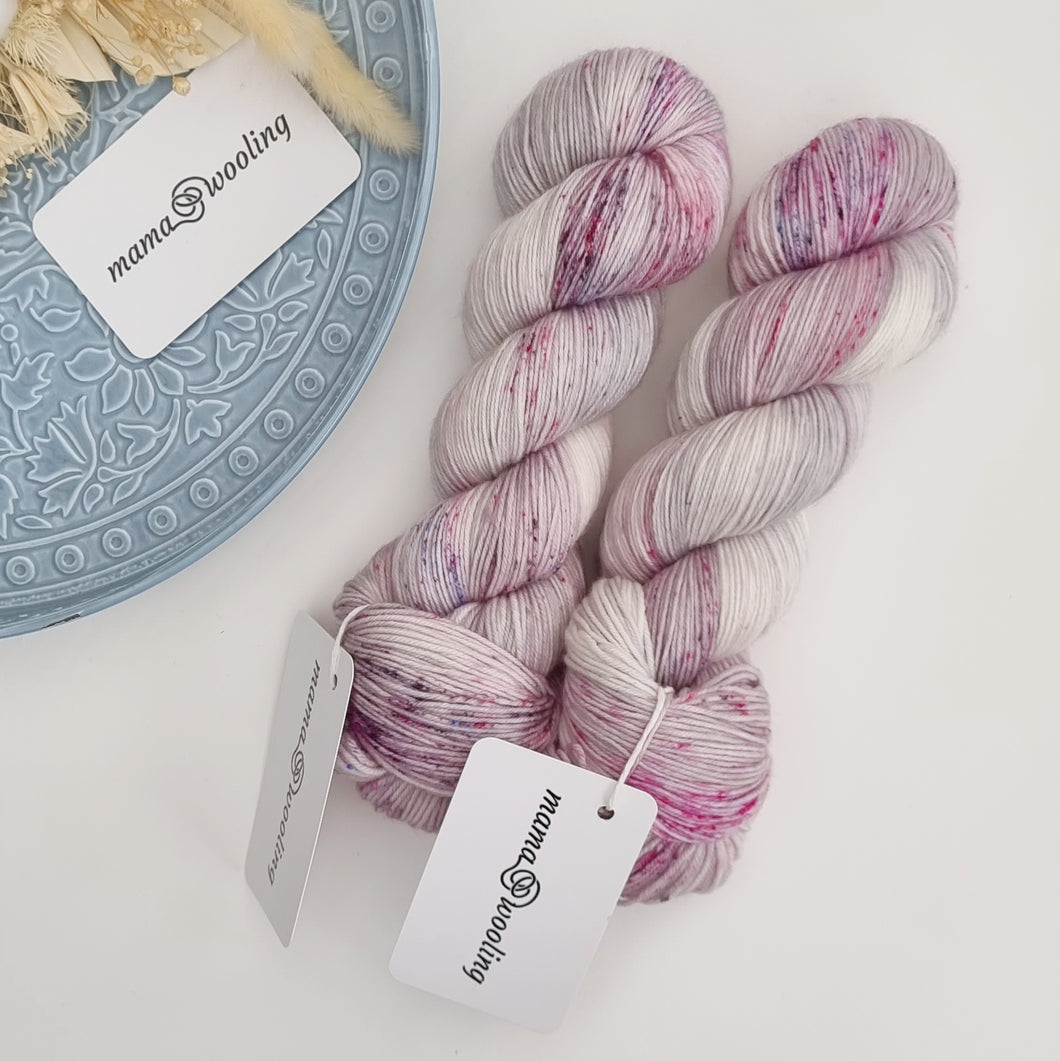 Geode Plush Fingering