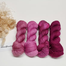 Load image into Gallery viewer, OOAK Berry Ripple Fade Set
