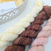 Load image into Gallery viewer, Gnome MKAL Beary Cosy - Snuggle Up
