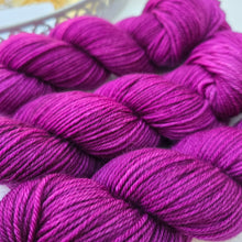 Load image into Gallery viewer, Everbloom Plush DK
