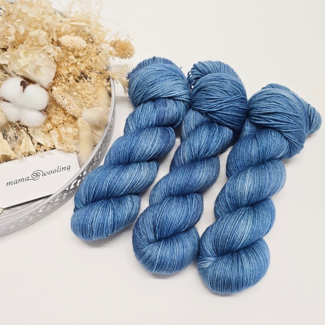 Spring Tide Plush Fingering