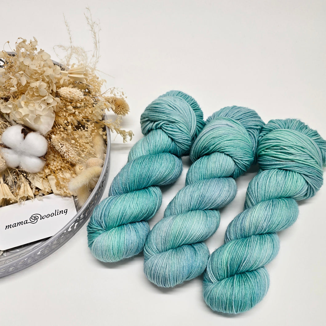 Mermaid's Kiss Plush Fingering