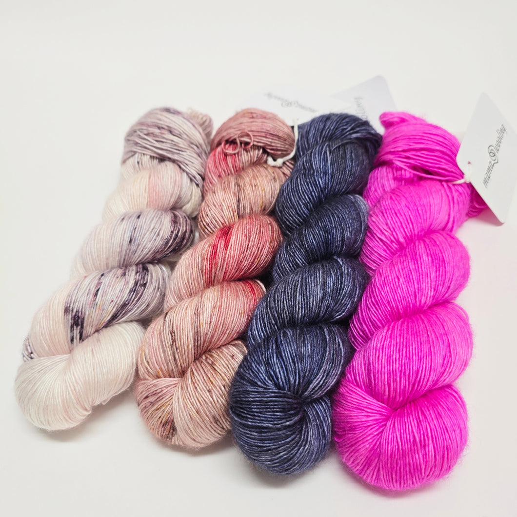 West Knits Mystery MusiKAL - Lustre Singles Kit 1