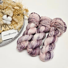 Load image into Gallery viewer, Posy Pop Plush DK
