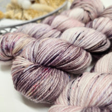 Load image into Gallery viewer, Posy Pop Plush DK
