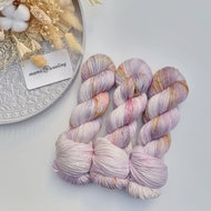 Flirt Plush Fingering